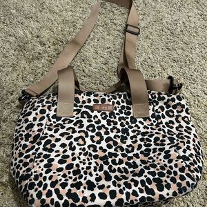 Stylish Leopard Print Lunchbox